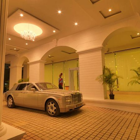 Royal Orchid Central, Shimoga Εξωτερικό φωτογραφία